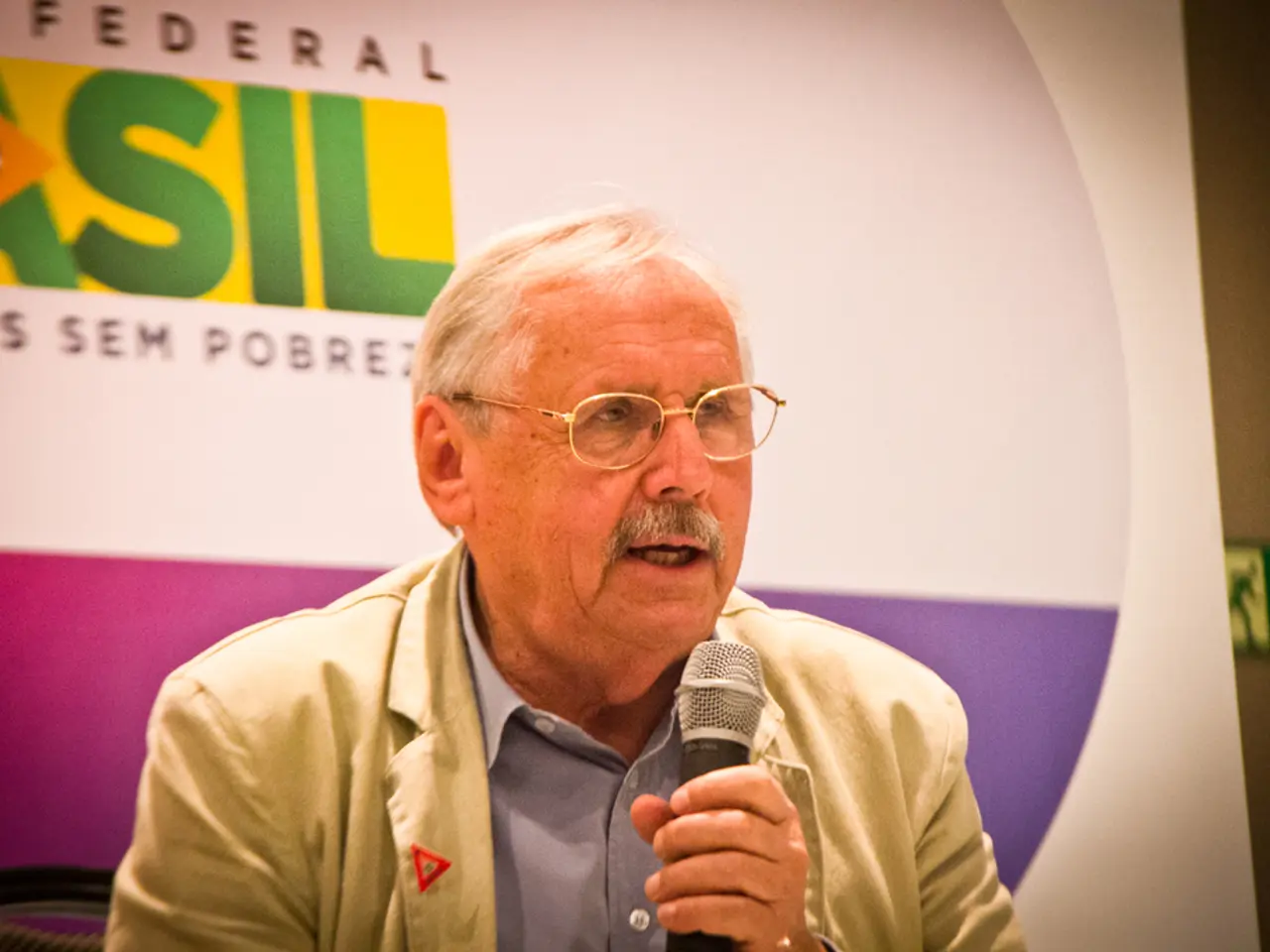 "Strengthening Merz's support base requires patience," states Heino.