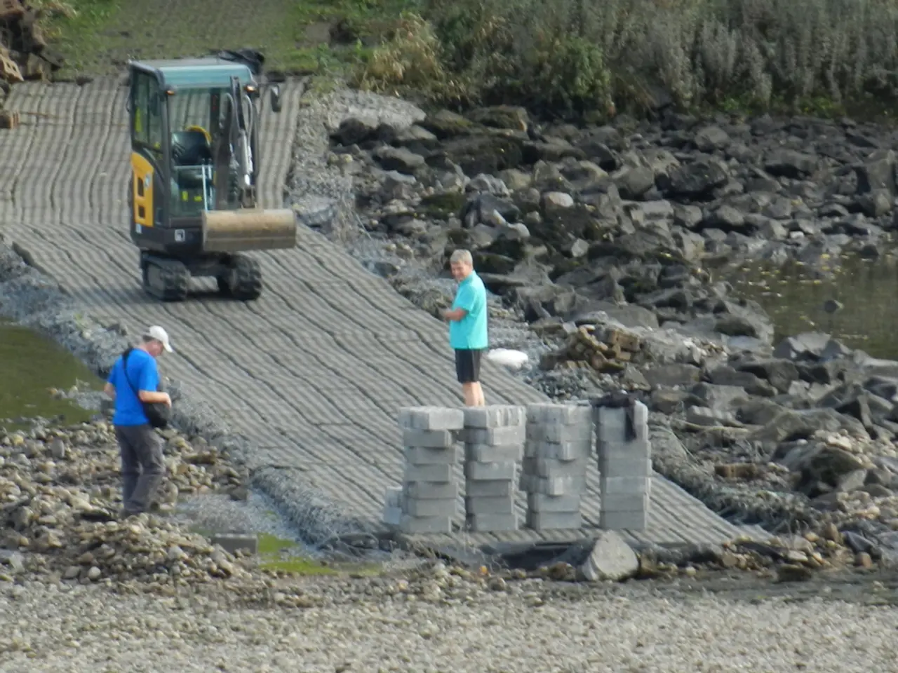 COVID-19's Effects on the Construction Industry: Obstacles and Transformations