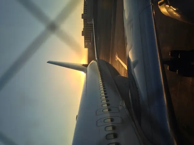 Plummeting Southwest Airlines Flight En Route to Las Vegas in Reaction to Neighboring Aircraft