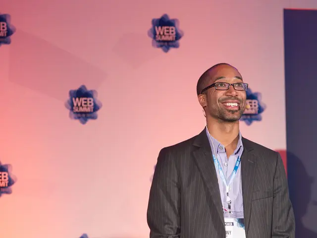 Actor Nawazuddin Siddiqui's participation in a Big Cash Poker advertisement stirs controversy.