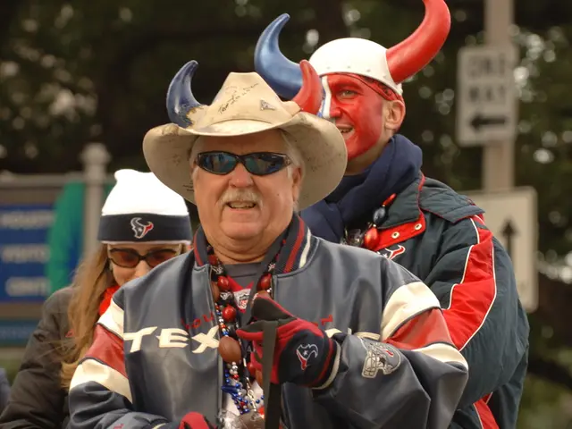 Emergence of Globally Prevalent Uniformity