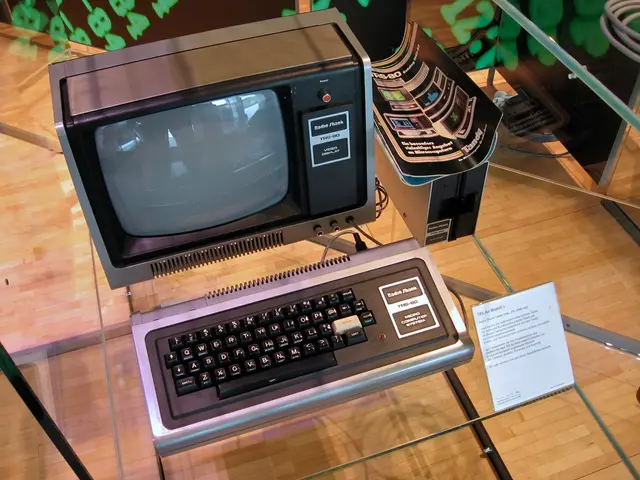 Pioneers in Computer Technology from Adelaide Honored for Reliability