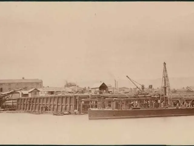 Giant Wind Turbine Constructed for 30 MW EFGL Buoyant Wind Test Execution (Video)