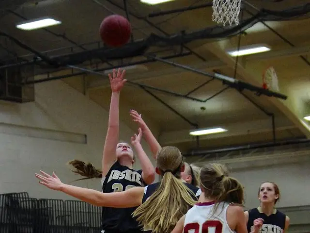 Alyssa Thomas breaks Mercury's record in game against Valkyries