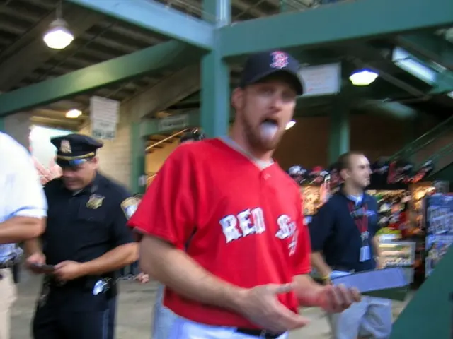 Police in Ho Chi Minh City have dismantled a laughing gas supply network operating on Bùi Viện...