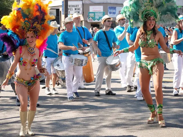 A new entertainment programme creates a stir at the Apollo theatre variety show