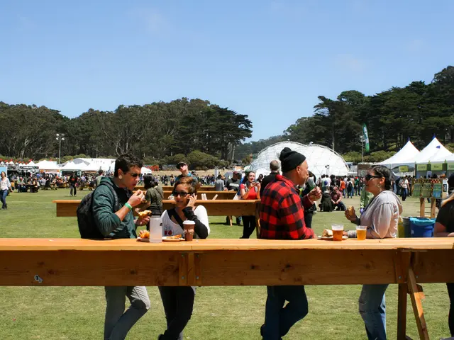 Starlit Exterior Sleeping Spots: Enchanting Concepts to Inspire Your Nighttime Rest