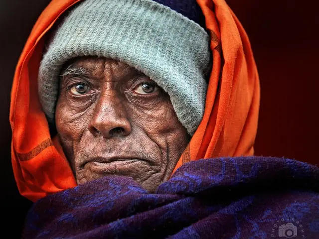 Spread of cellular aging triggered by identified protein