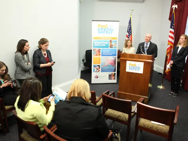 Judicial Females: Overview of Female Judges in the Legal System