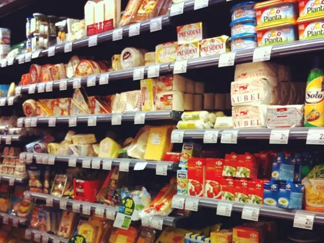 American authorities have reportedly put a halt to issuing visas for passport holders originating...