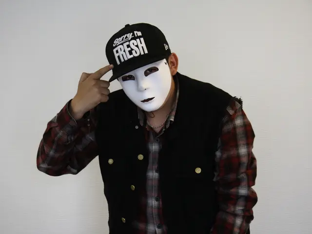 "A Marvel and The Last of Us actor is slated to headline the upcoming Scarface film, which is...