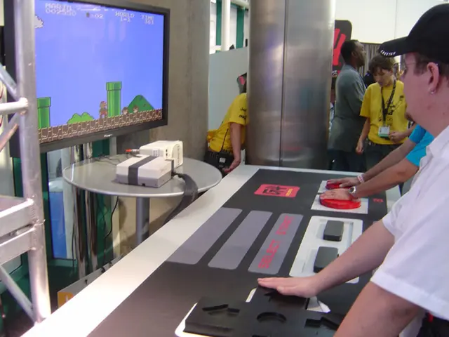 Mouse-powered flight results in Silver earning points