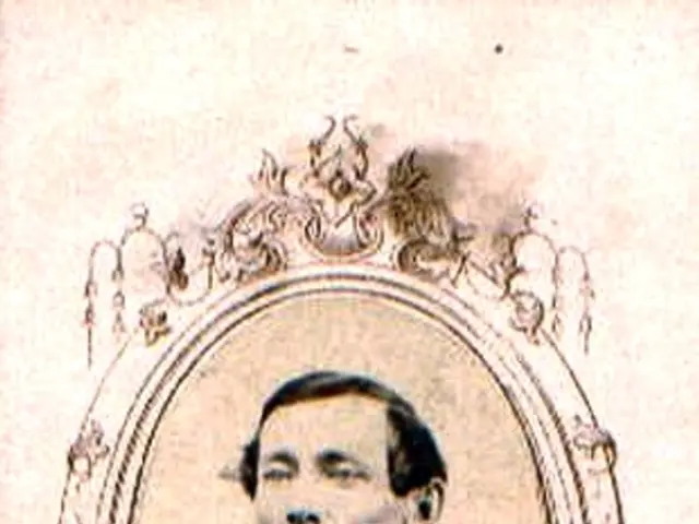 Audience-Front Experiences