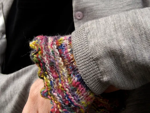 The quest for the vanished elderly resident, aged 88, hailing from Hamburg-Langenhorn