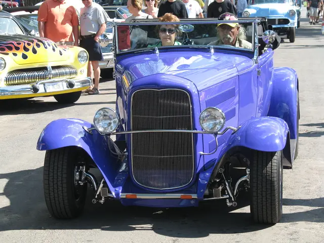 Israeli cycling team struggles amidst scandal, shrouded in police escort at Vuelta