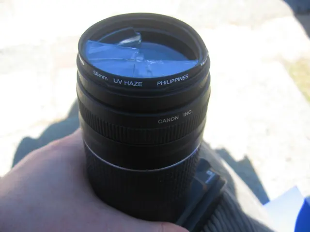 Resolve Issue: "Snapchat Camera Roll Not Automatically Saved on Android and iPhone Devices"