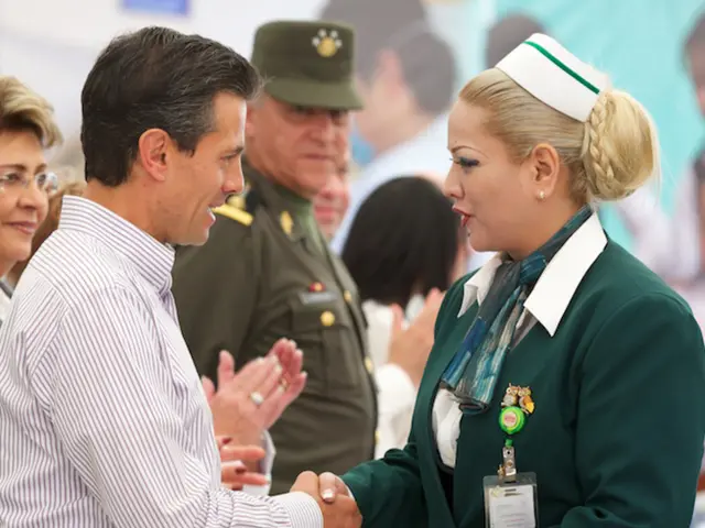 Advertising Displays: Area-Specific Banner Ads