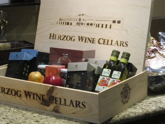 Artificial Intelligence Develops Miniature Enzymes for Industrial Use in Biology