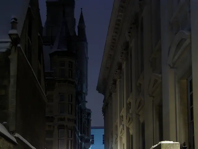 Federal Highway "Lena" Warns Travelers: Avoid Driving Due to Impending Snow and Rain Conditions