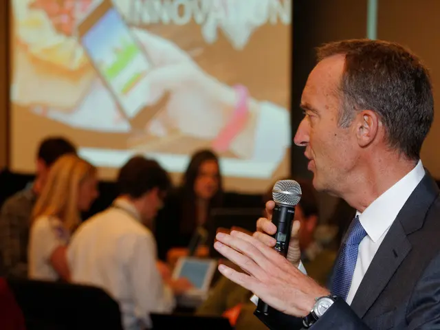 Feijóo absent from the commencement of the judicial year