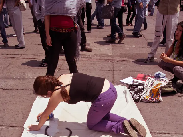 Applying paint to vinyl flooring: Experts share essential insights on this home DIY project