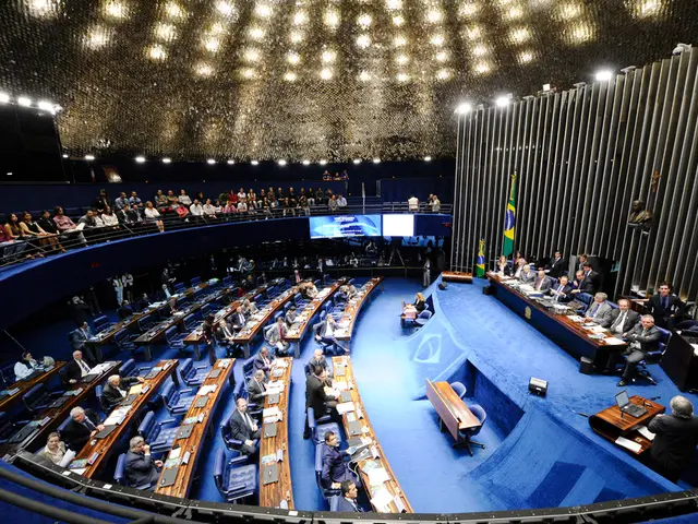 Audience invited to the grand opening of the theater season