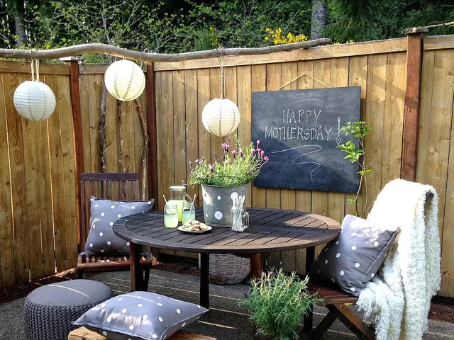 Measure found compatible with the internal market by the Commission's assessment.