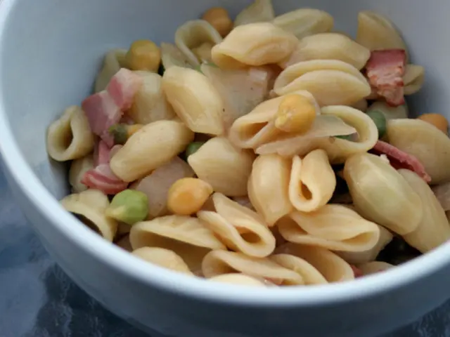 Berlin's culinary professionals share opinions on Meghan Markle's viral pasta recipe.