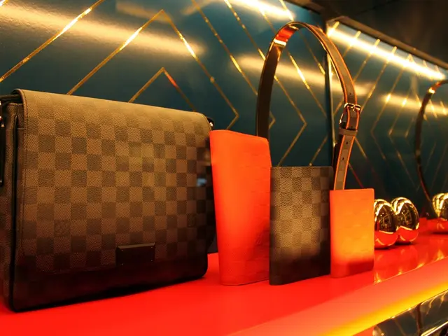 Cryptocurrency Abduction: 14 Individuals Imprisoned in India, Among Them Cops and Former...