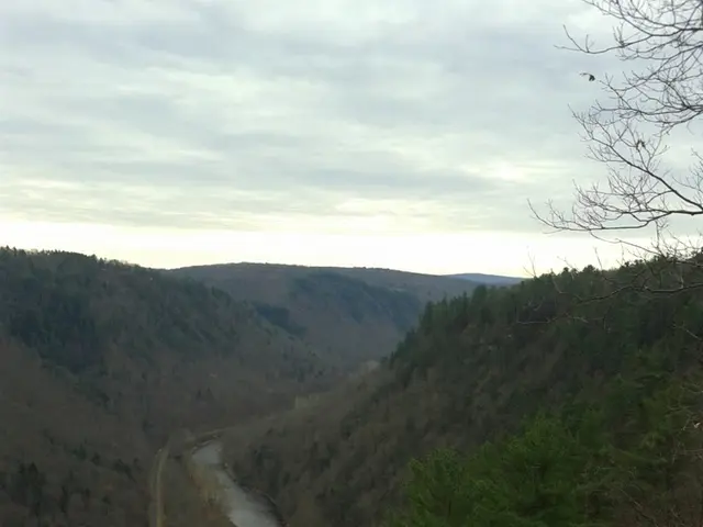 Flooding occurs in sections of Delhi as India's Yamuna river surpasses critical levels due to...