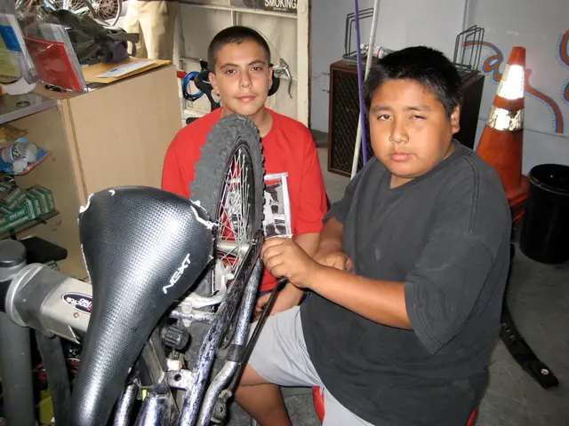 Disassembly of bicycle storage facilities at the main entrance