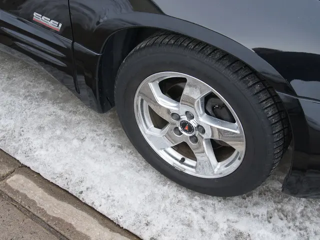 Persistent Seafaring Delay: Traffic Congestion on the M4, stretching from Krasnodar to the...