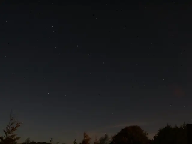 Exploring the psychological advantage of gazing at stars and studying astronomy