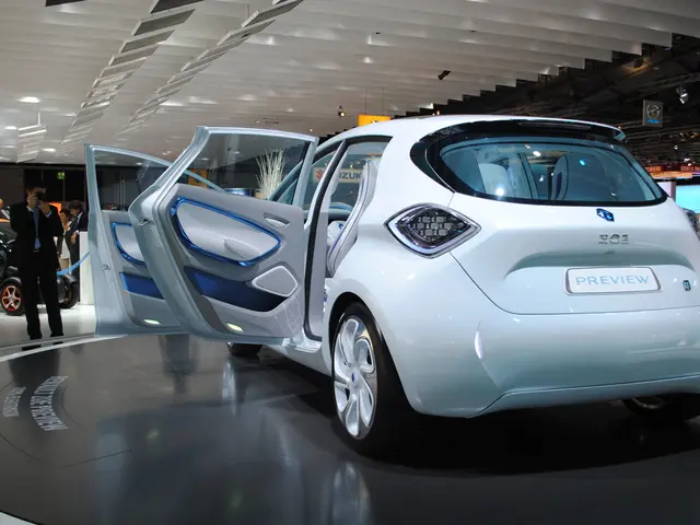 Authorities seek out bystanders with additional information