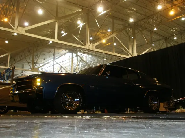 garage maintenance: benefits and drawbacks for novice mechanics, whether from a dealership or an...