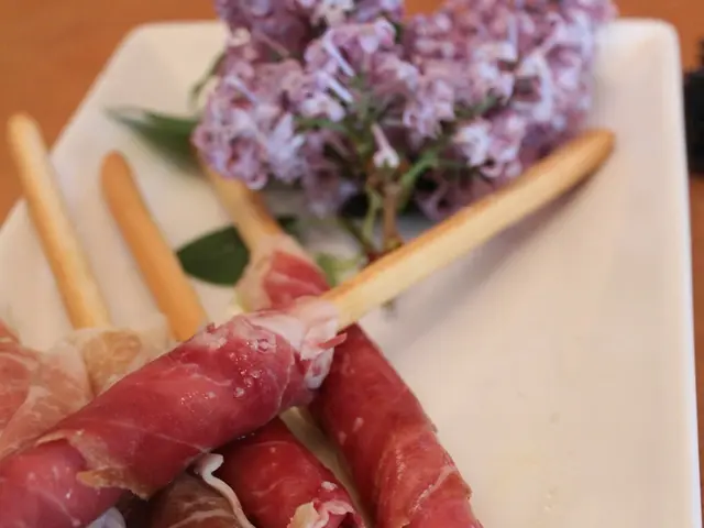 Prepare Gordon Ramsay's Fabled Beef Wellington in Just 5 Easy Stages