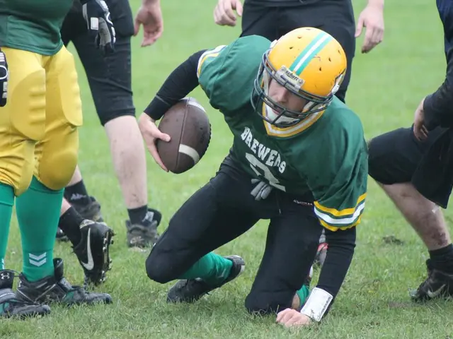 Hannes Leischner rejoins the Cougars team.