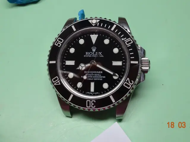 Upcoming Android 16 release via Samsung One UI 8: Anticipated device compatibility for Galaxy S25,...