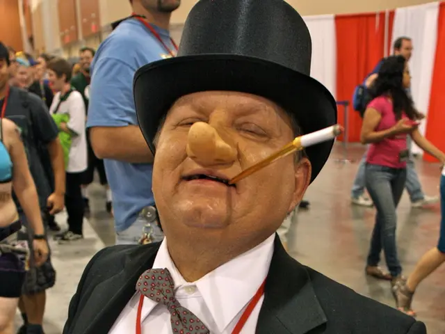 Actors' appearances spark James Bond speculation.