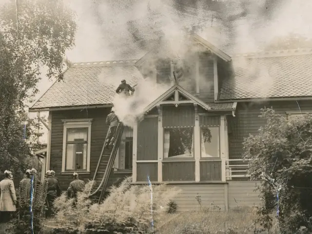 Multifamily Dwelling: Fire Safety Equipment - Home Smoke Detector Installed