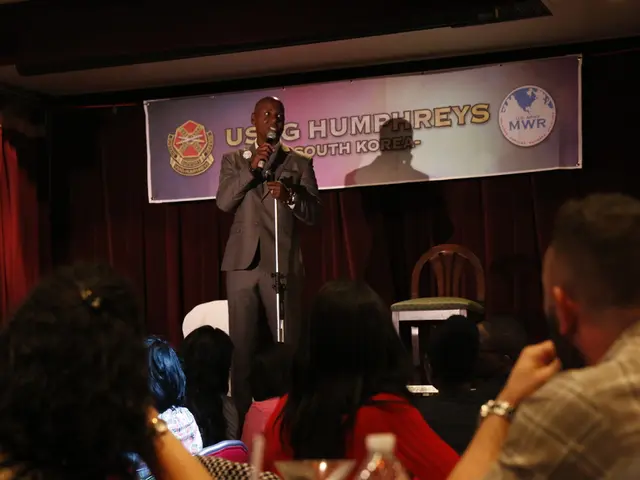 Actor Eric Dane has affirmed his participation in the Emmy Awards, linked with ALS.